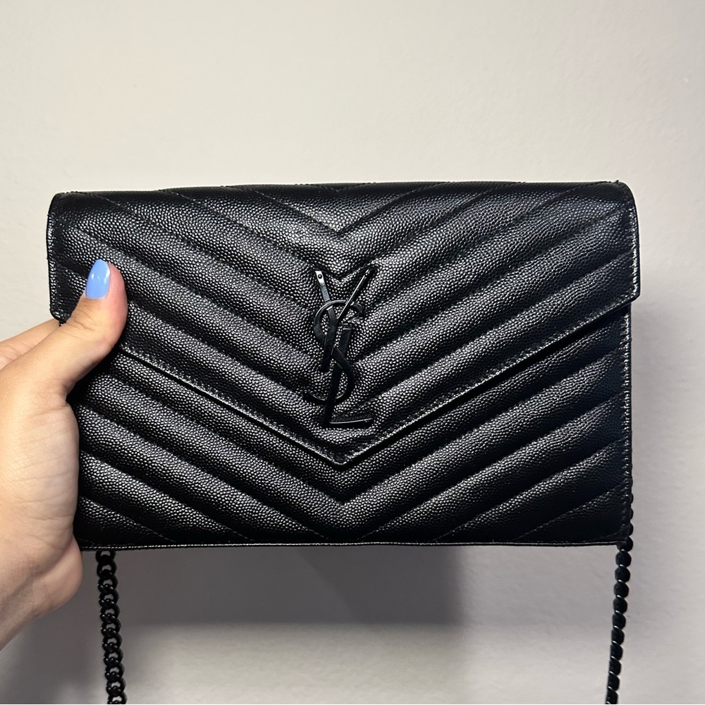 ✨YSL CASSANDRE MATELASSE CHAIN WALLET IN GRAIN DE POUDRE EMBOSSED LEATHER✨